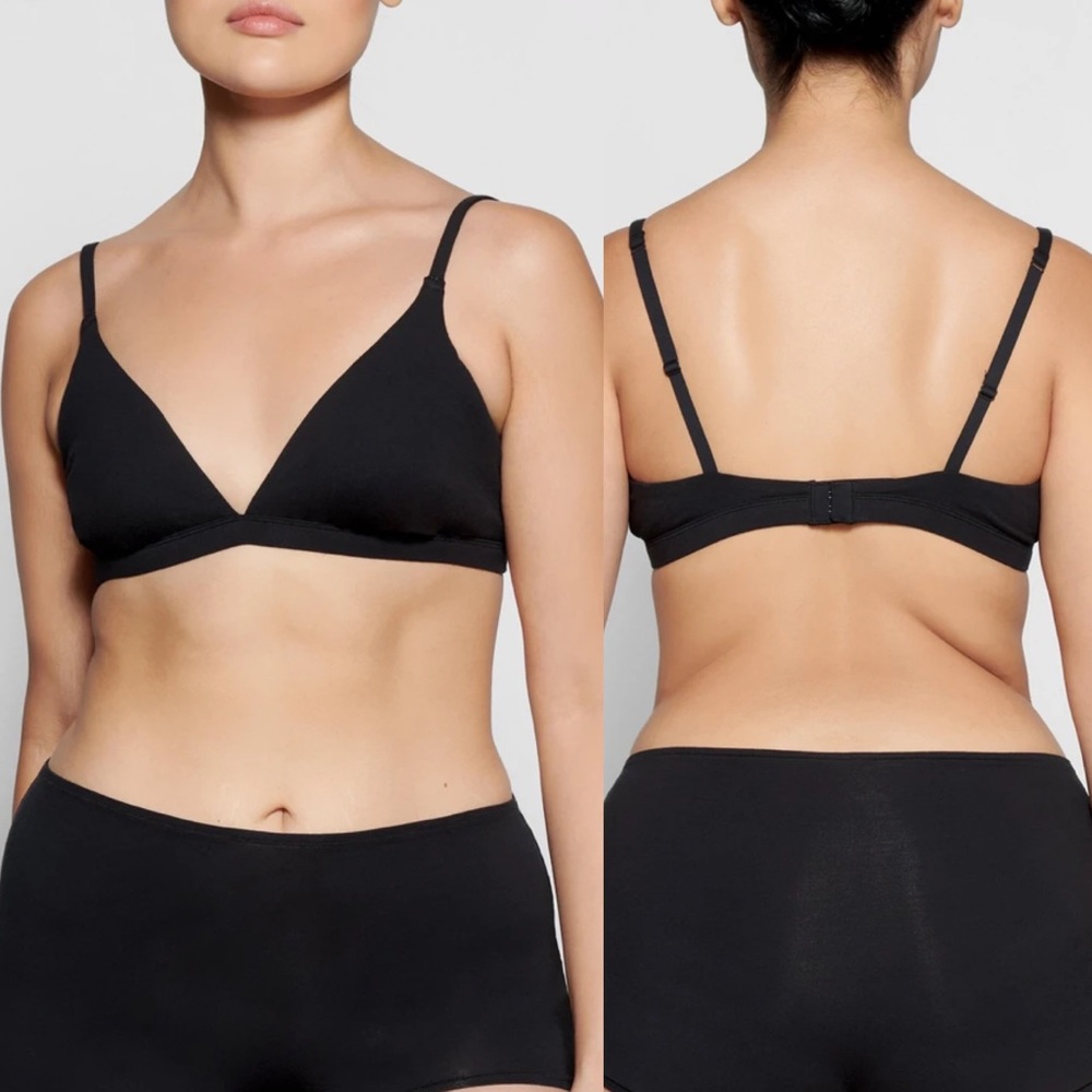 SKIMS Fits Everybody Triangle Bra Onyx